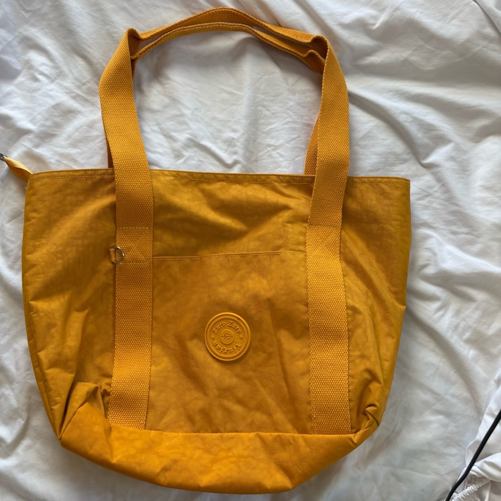 Zurv Zurv Xinxian Mustard Tote Bag